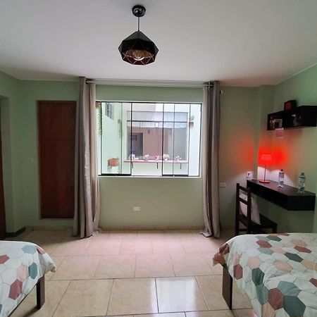Hb Leos Eirl Hotel Лима Екстериор снимка